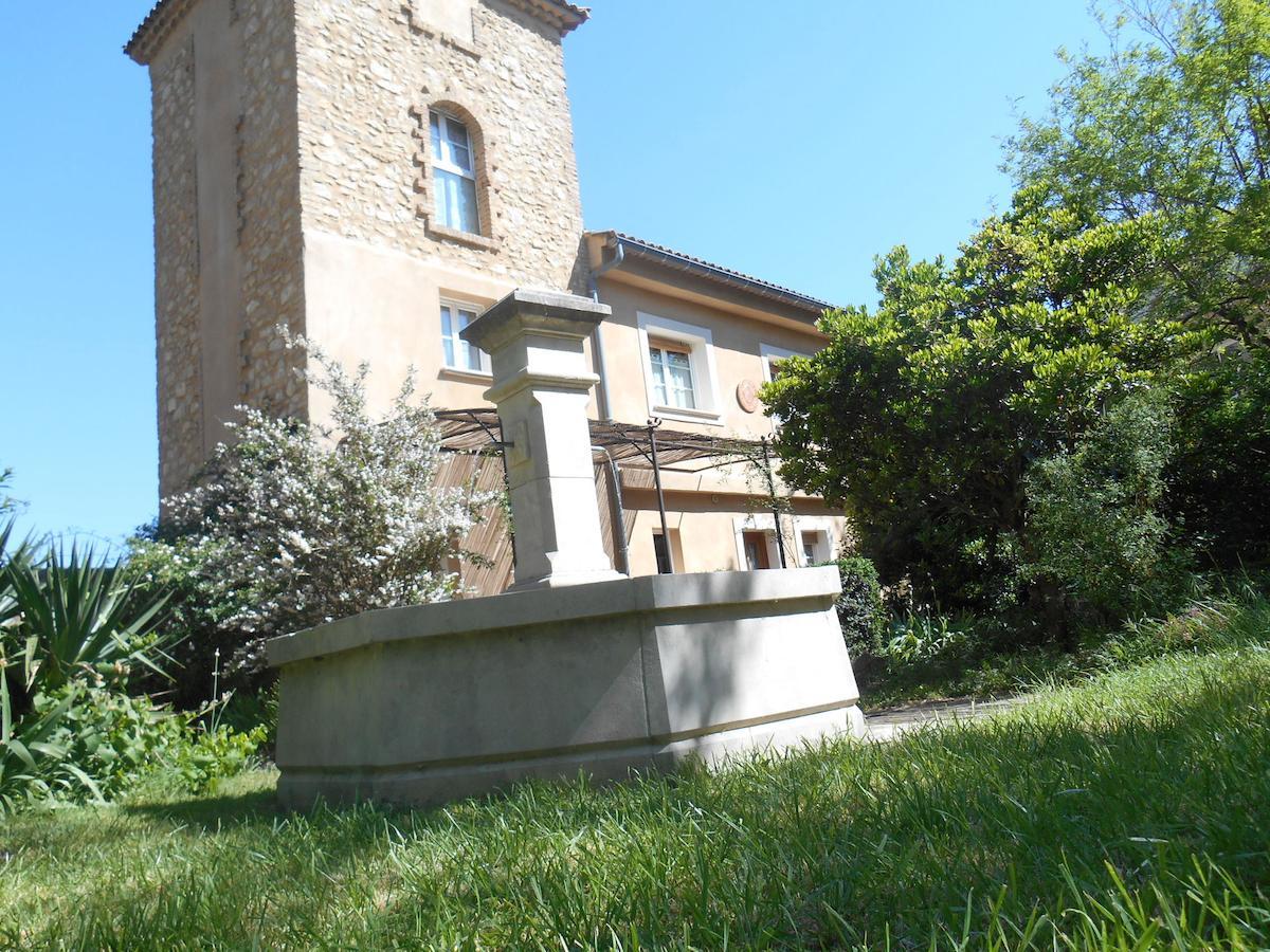 La Feniere Bed & Breakfast Venejan Exterior photo